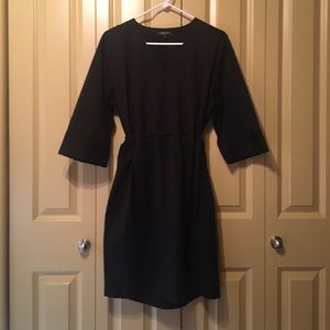 Lafayette 148 V neck black shift w/ pockets!